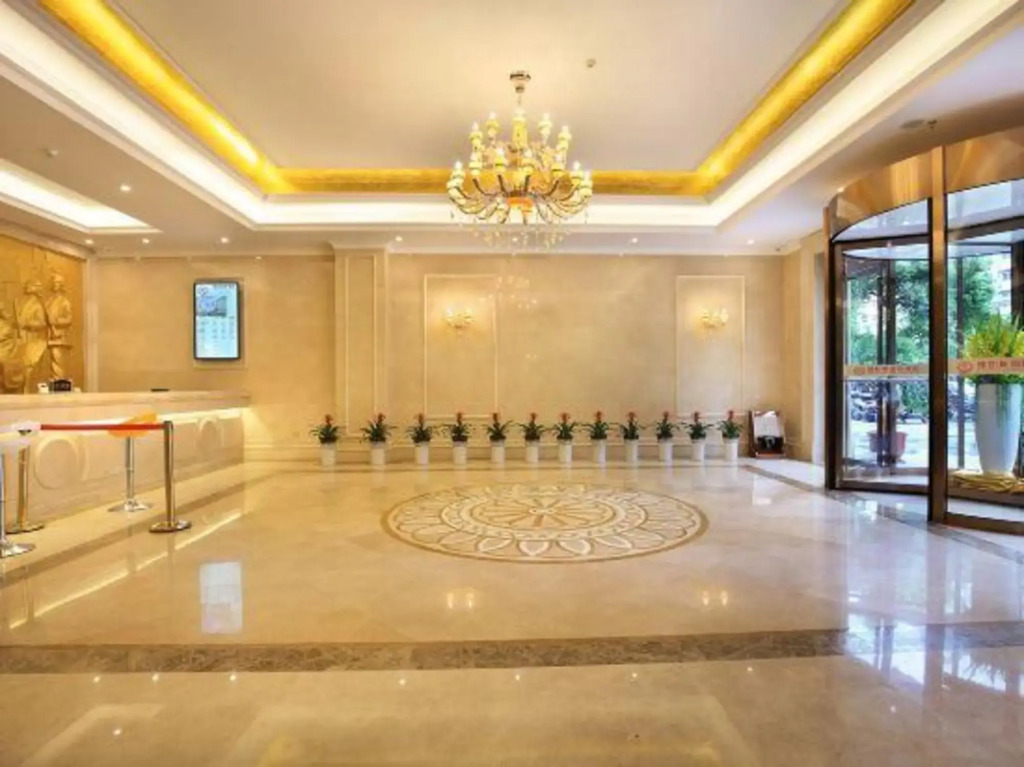 Vejasi International Hotel
