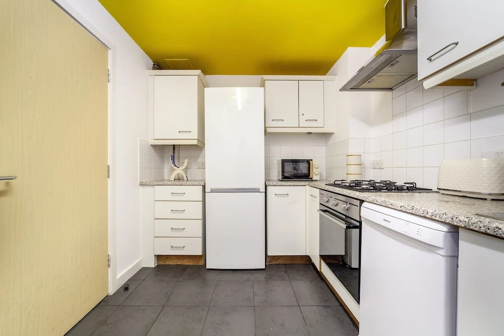 The Whitecross Street Apartment