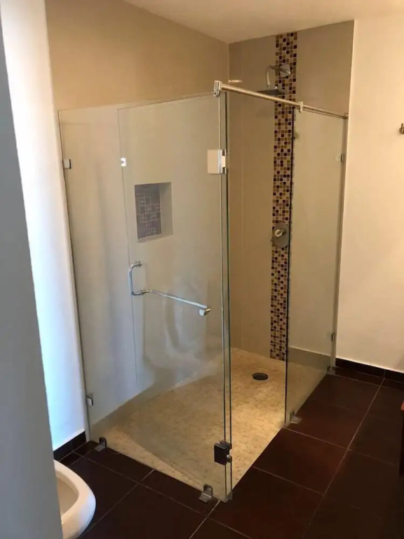 Condo Pacifica 3004