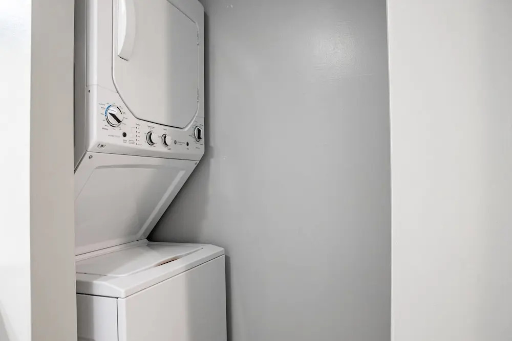 WanderJaunt Gilmore 1BR Clarksville