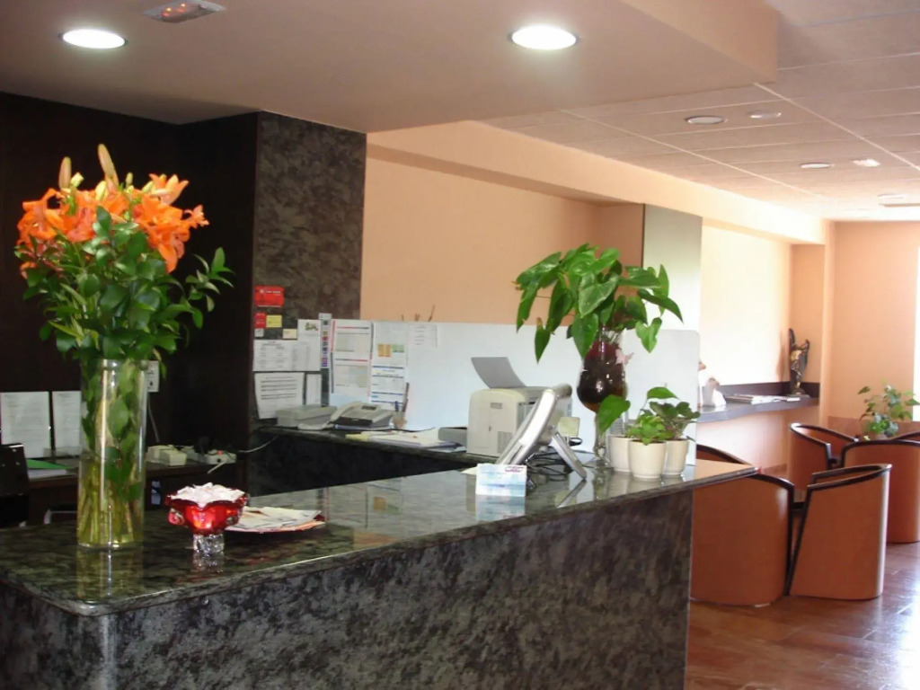 Hotel Sant Quirze De Besora