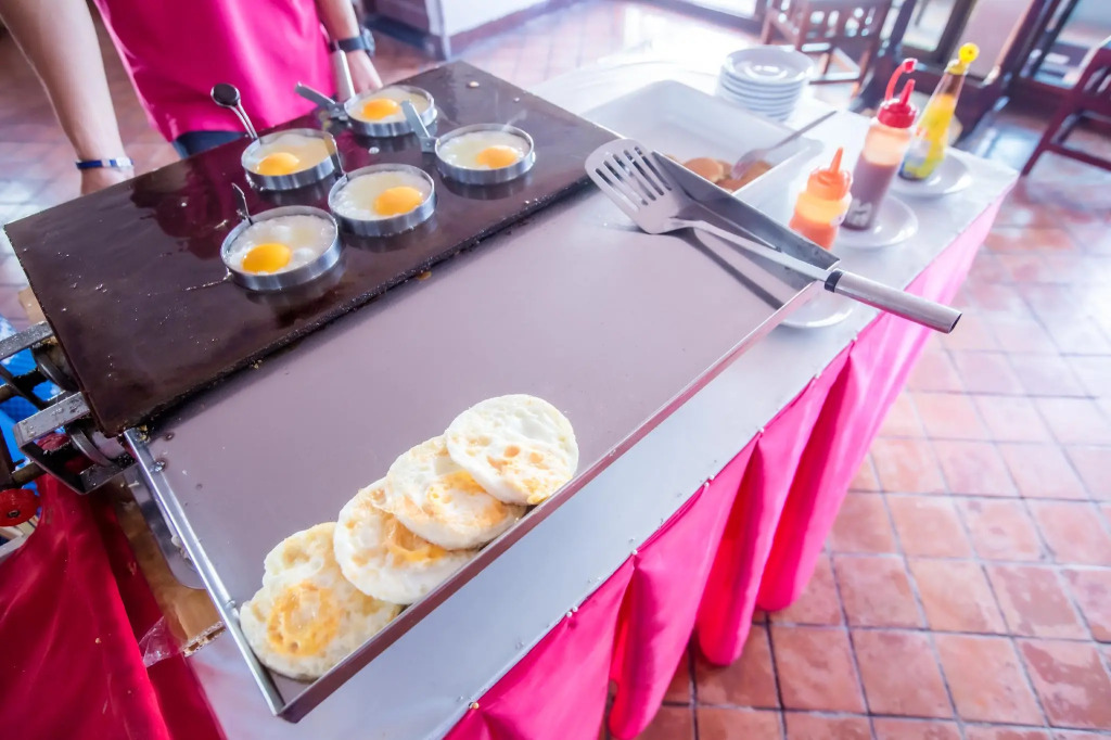 Chiang Roi 7 Days Inn