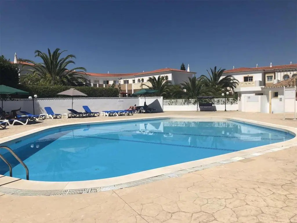 Waterside 3 Bedroom Sea View
