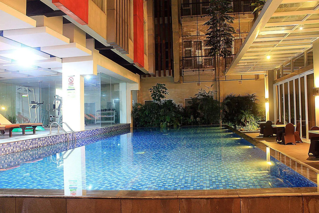ZEN Premium Setrawangi Raya