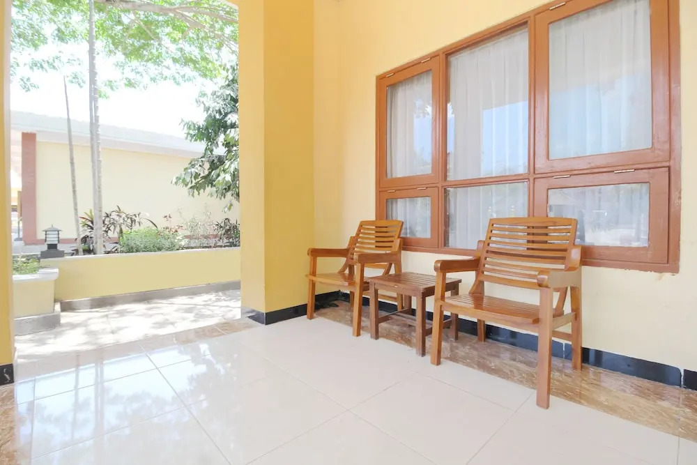 Airy Praya Pejanggik 8 Lombok