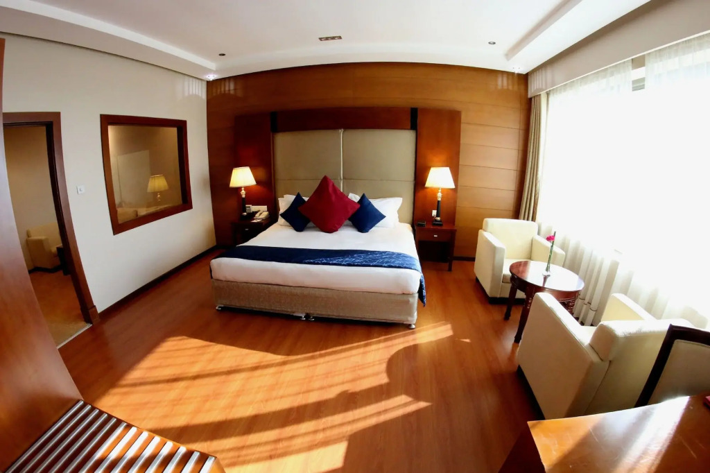 Diva Hotel