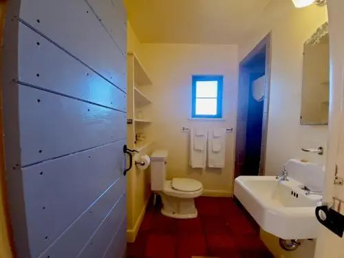 29 Palms Inn