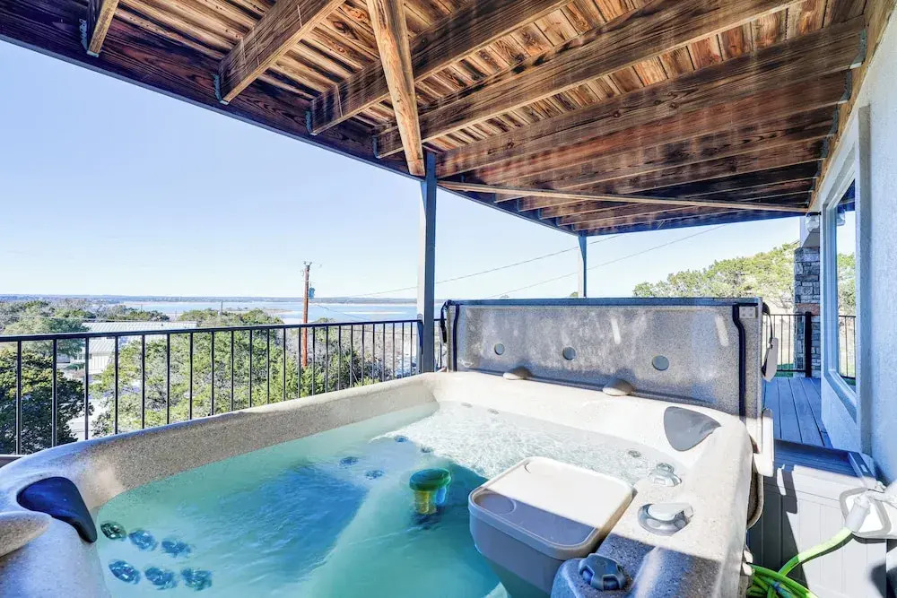 Canyon Lake Retreat w/ Hot Tub, Decks & Lake Views