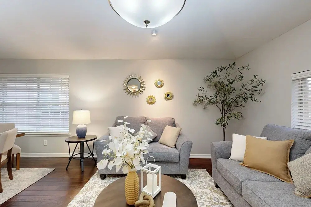 Games, Backyard & Patio: Spacious Home in Frisco
