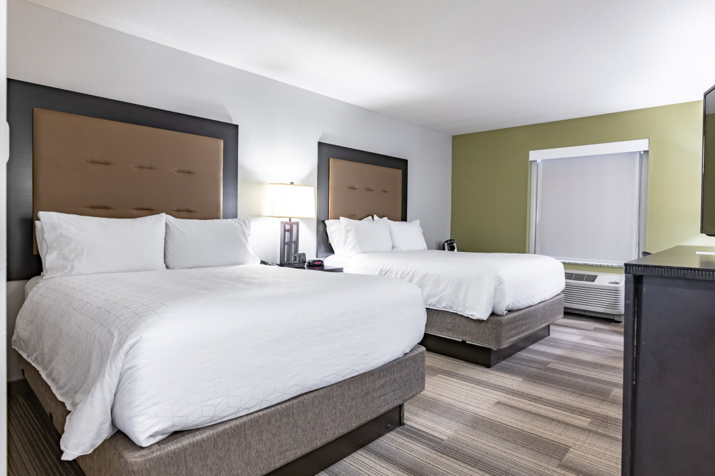 Holiday Inn Express & Suites Ironton by IHG