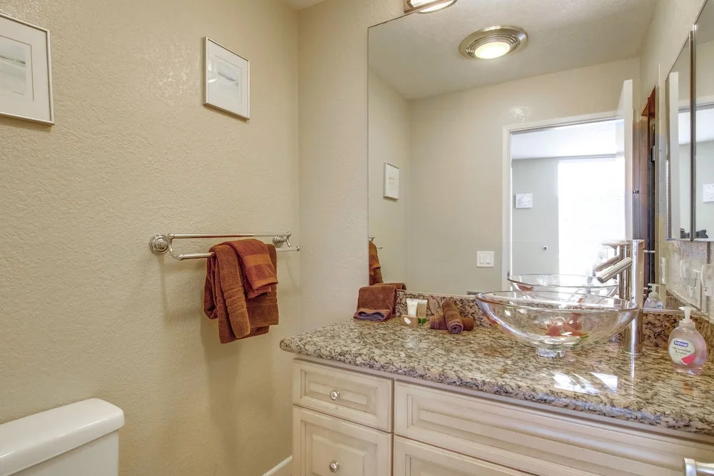 Waterfront Getaway 4 3 Bedrooms 3 Bathrooms Townhouse