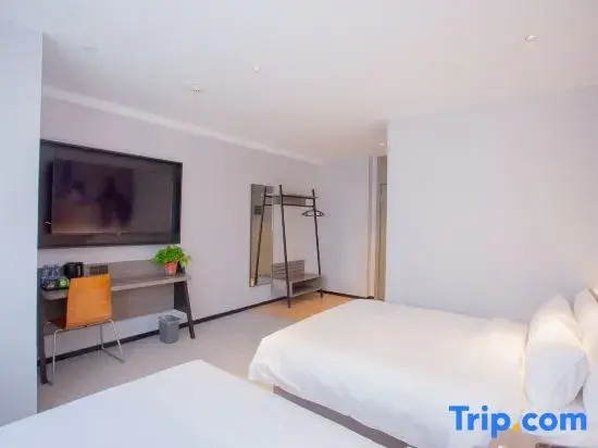 Rest Yizhi Hotel (Shijiazhuang North Station Heping West Road)