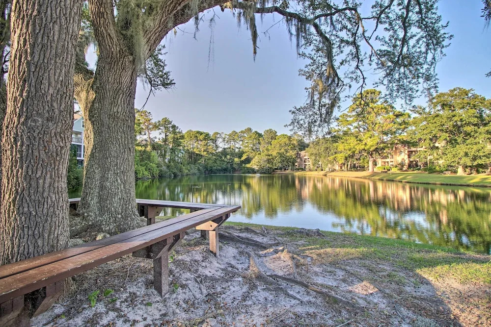 Walk to Pool & Beach: Hilton Head Island Condo!