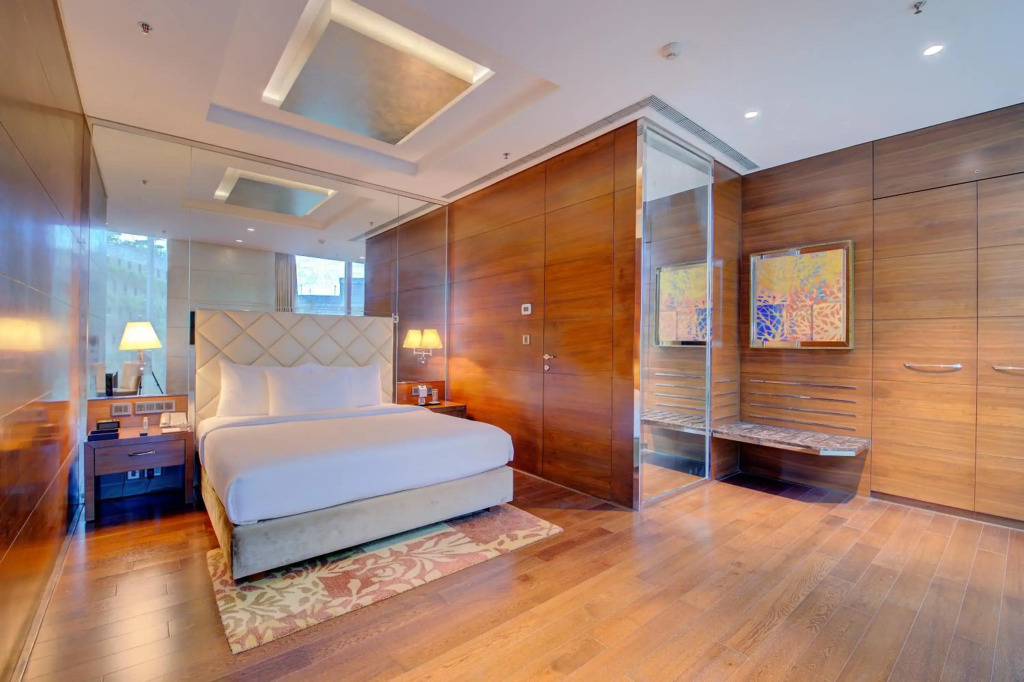 Niranta Airport Transit Hotel & Lounge T2 Intl Departures