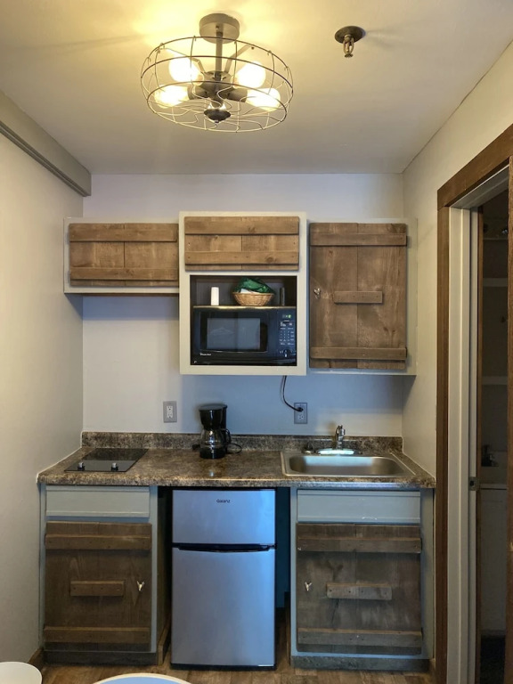 Gold Suites Rentals