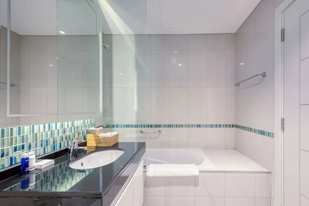 Maison Privee - Aesthetic Apt w/ Stunning Vw in Luxurious Building