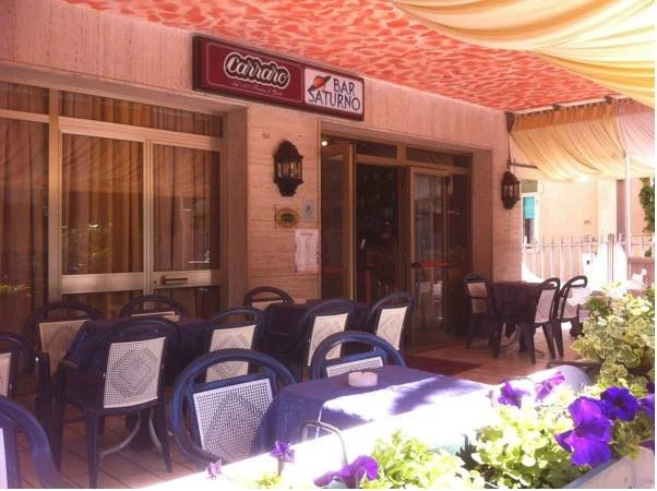 Hotel Saturno