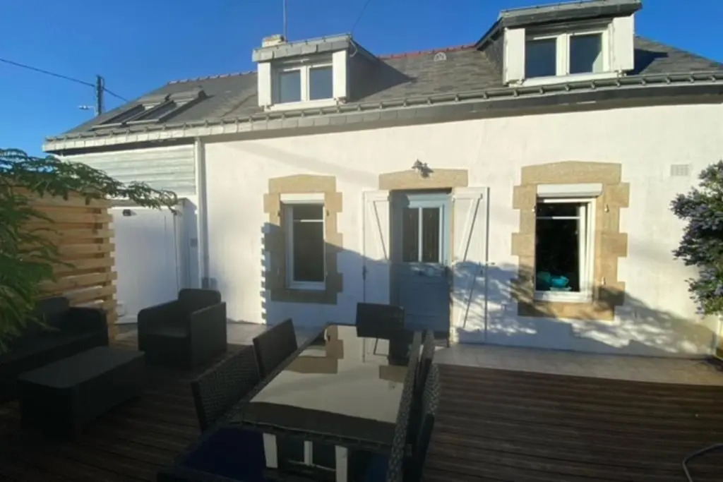 Nice House With Garden In Arradon
