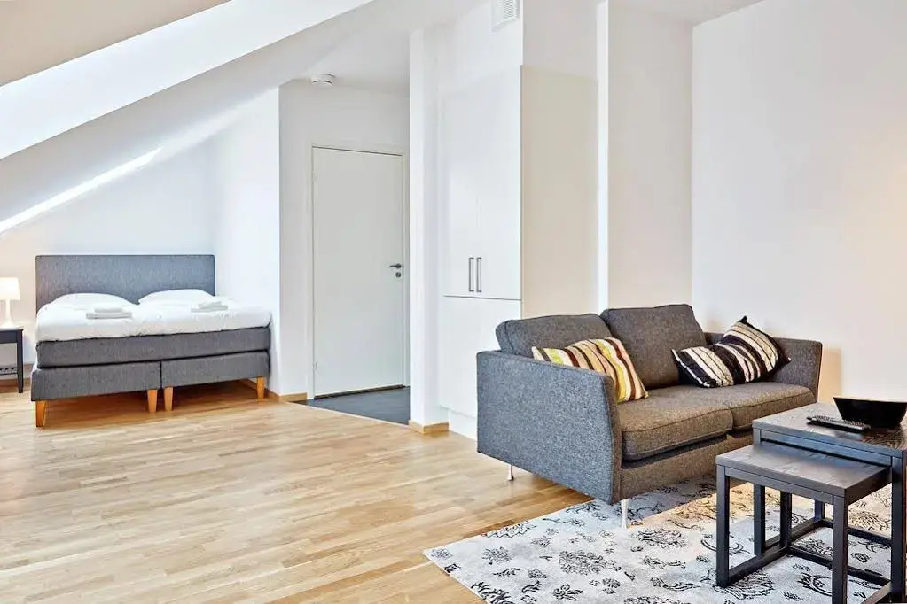 Engel Apartments
