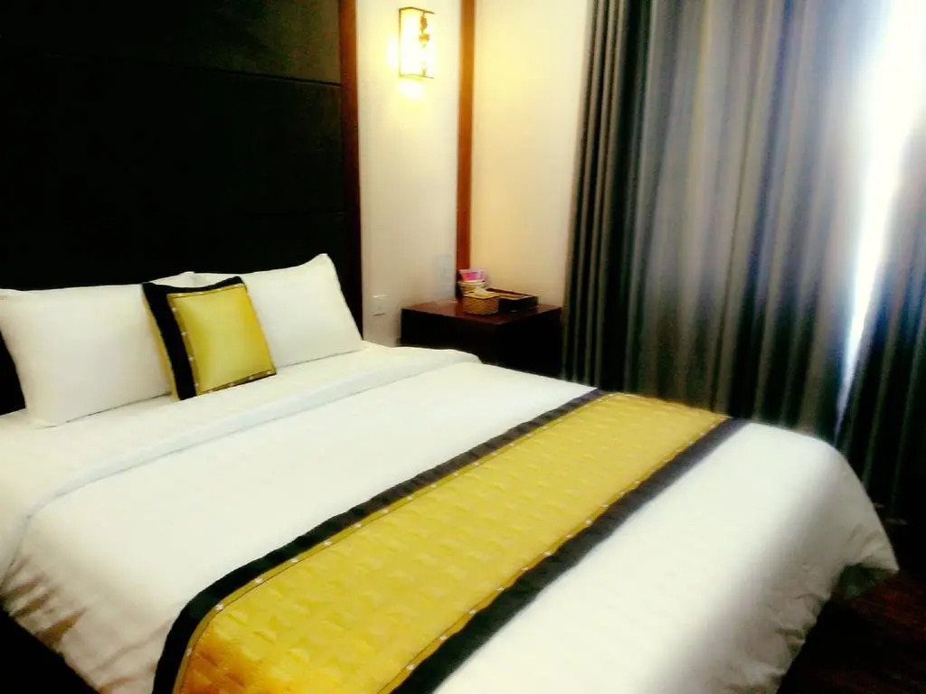 Tea Hotel