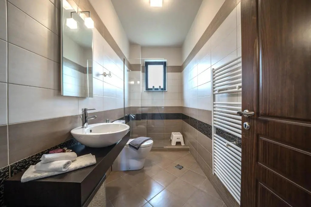 Villa Florentina at Chania Suburbs With Private Pool and BBQ
