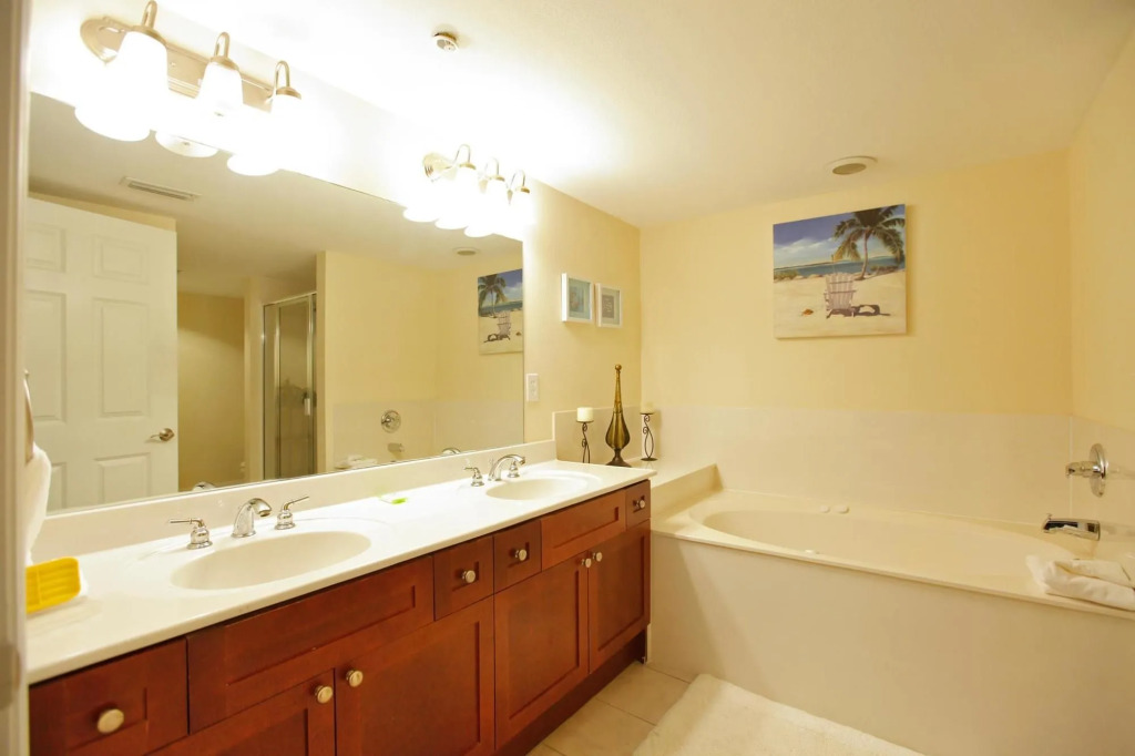 Emerald Beach by Panhandle Getaways