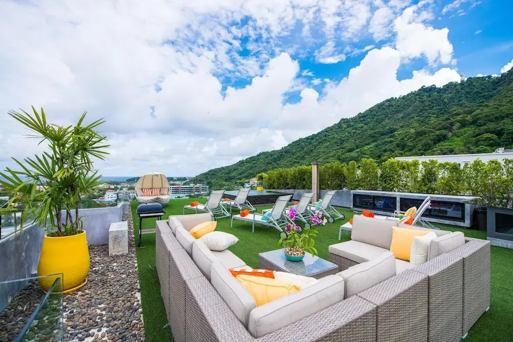 Luxury 5-Bedroom Villa With Games Room In Kata