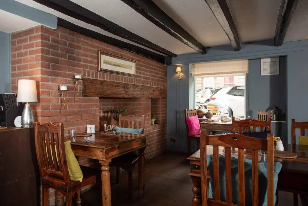 The Queens Head Hotel, Self Check-In