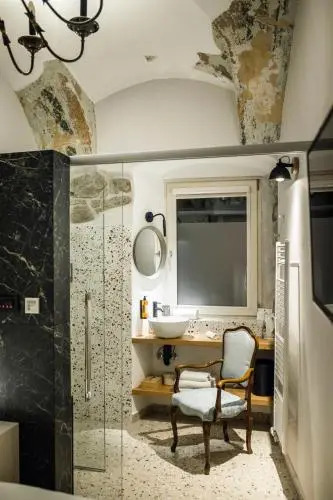 Hotel Pok Garni