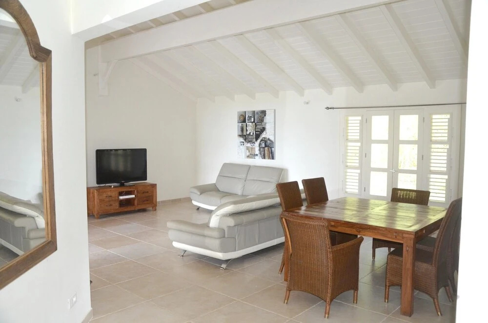 House With 3 Bedrooms in Le Lamentin, With Wonderful sea View, Enclose