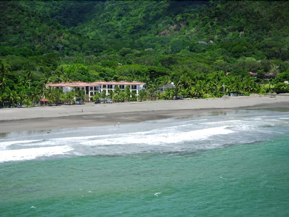 Bahia Azul 2A beachfront, Jaco Beach, 1st floor