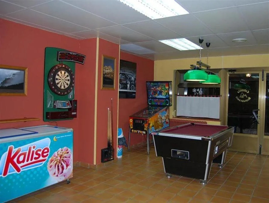 Apartamentos Midi 3000