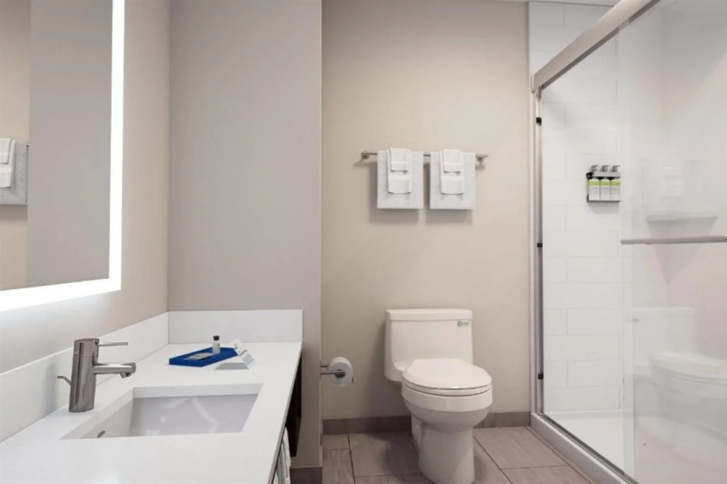 Holiday Inn Express and Suites - Nokomis - Sarasota South