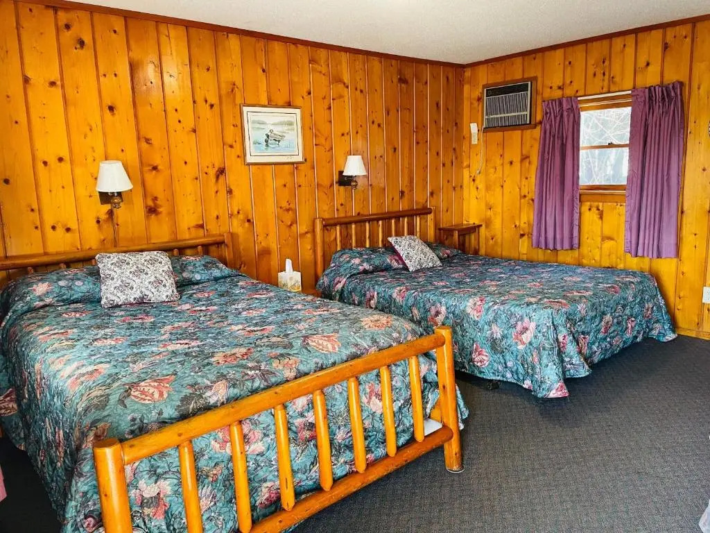Cedars Motel