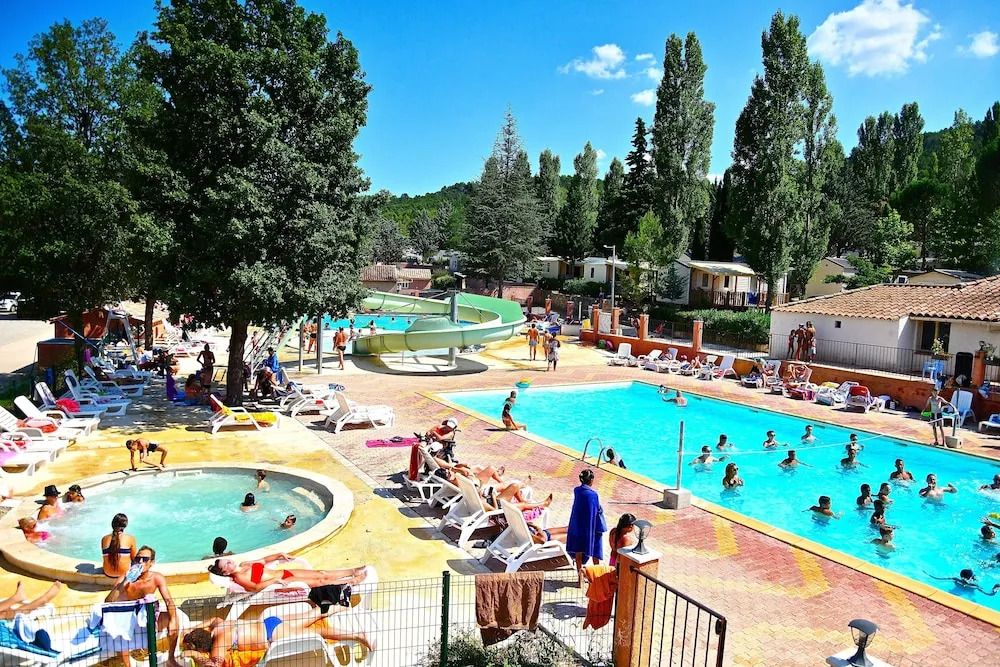 Camping Les Cadenières