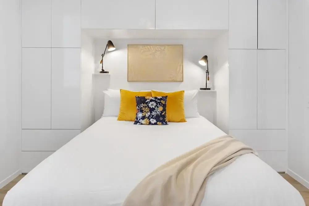 Spacious 2-bed Unit With Balcony Next to The Gabba