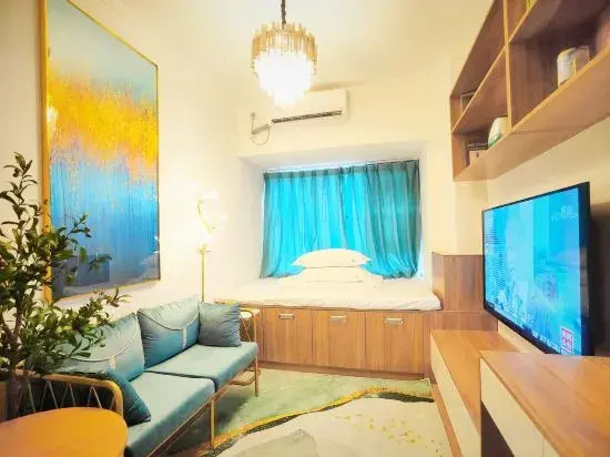Xinghui Zhixuan Apartment (Zhengzhou East High-Speed Rail Station)