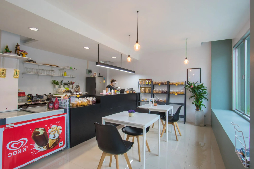 Jr Mansion On Nut Soi 25