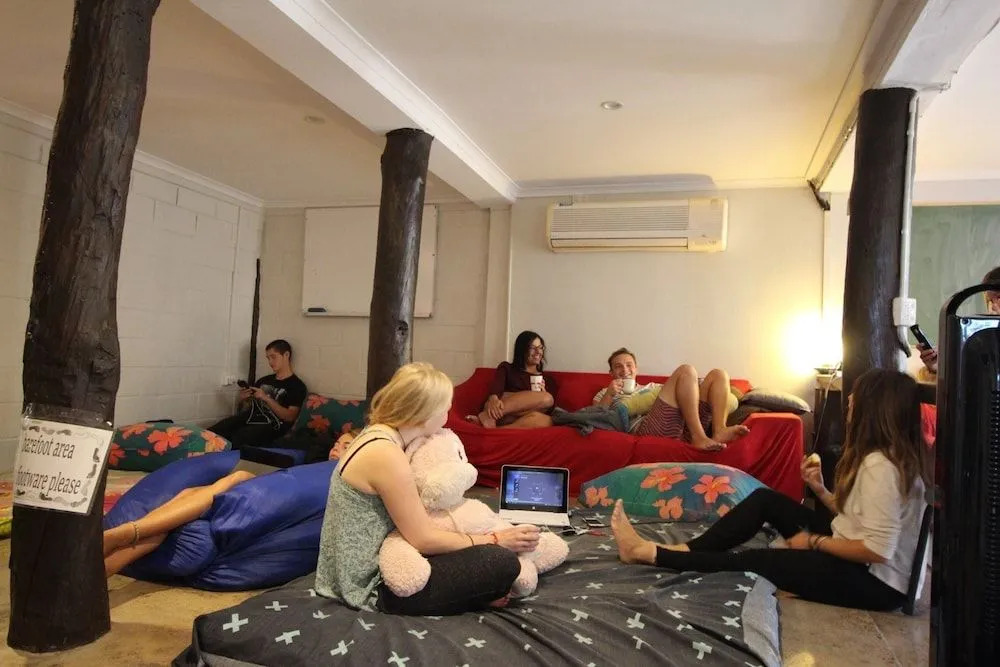 Asylum Cairns Hostel