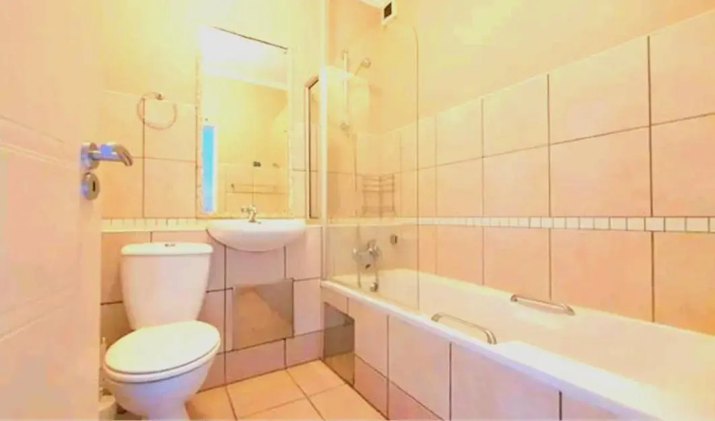 Beachside 3 bed apartment with stunning seaviews