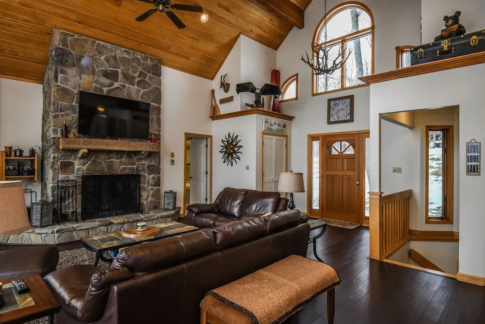 Mountain Majesty 4 Bedroom House
