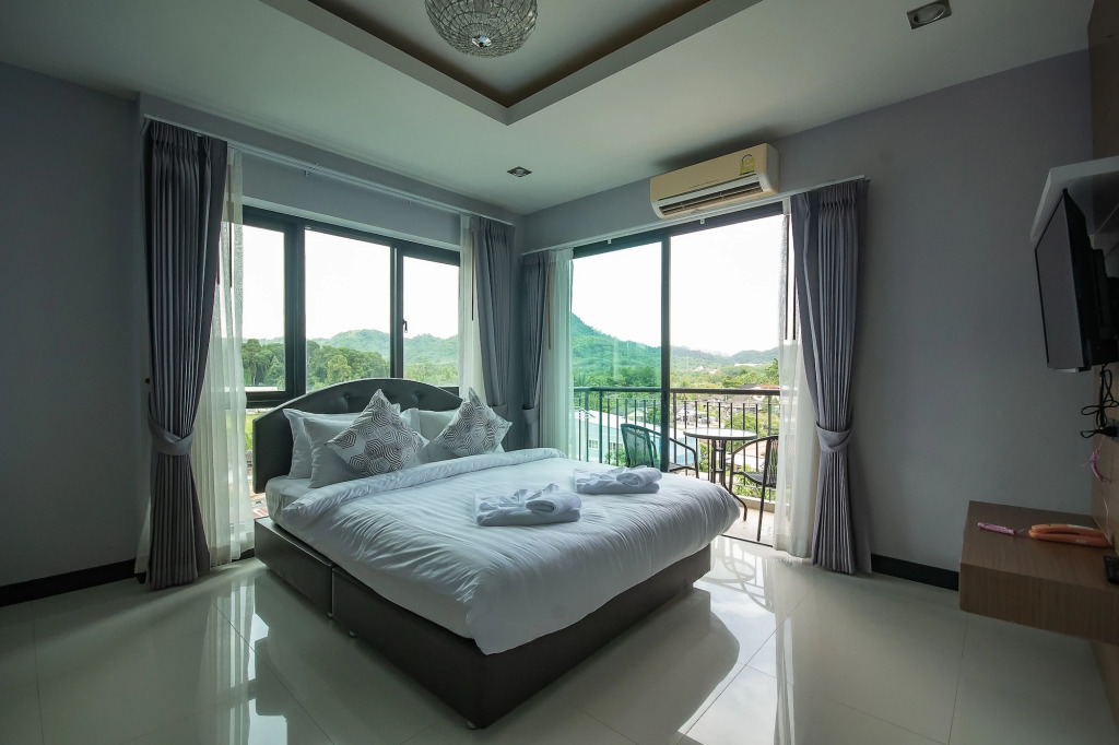 The Lucky Beach Ao Nang