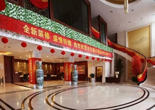 Oriental Holiday Hotel