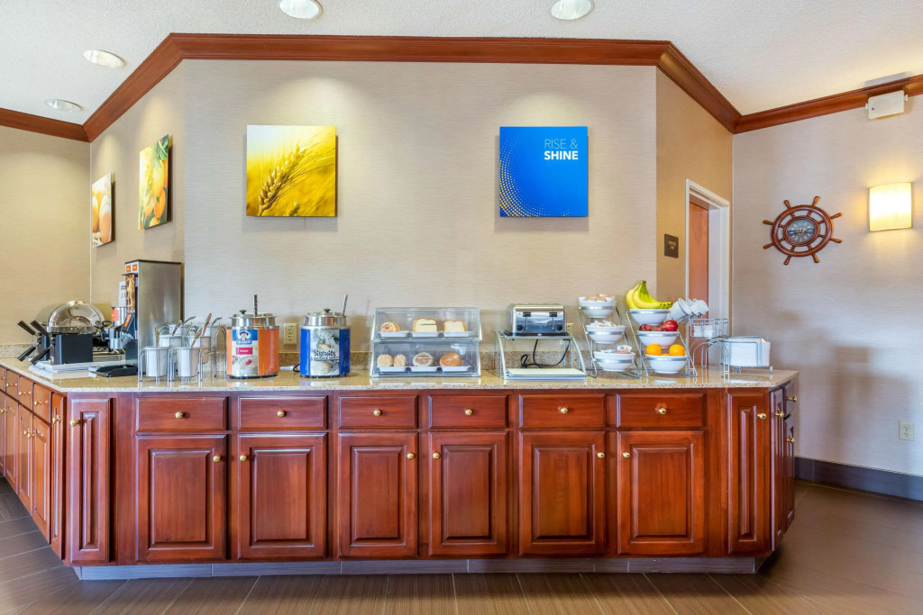 Comfort Suites Stevensville - St Joseph