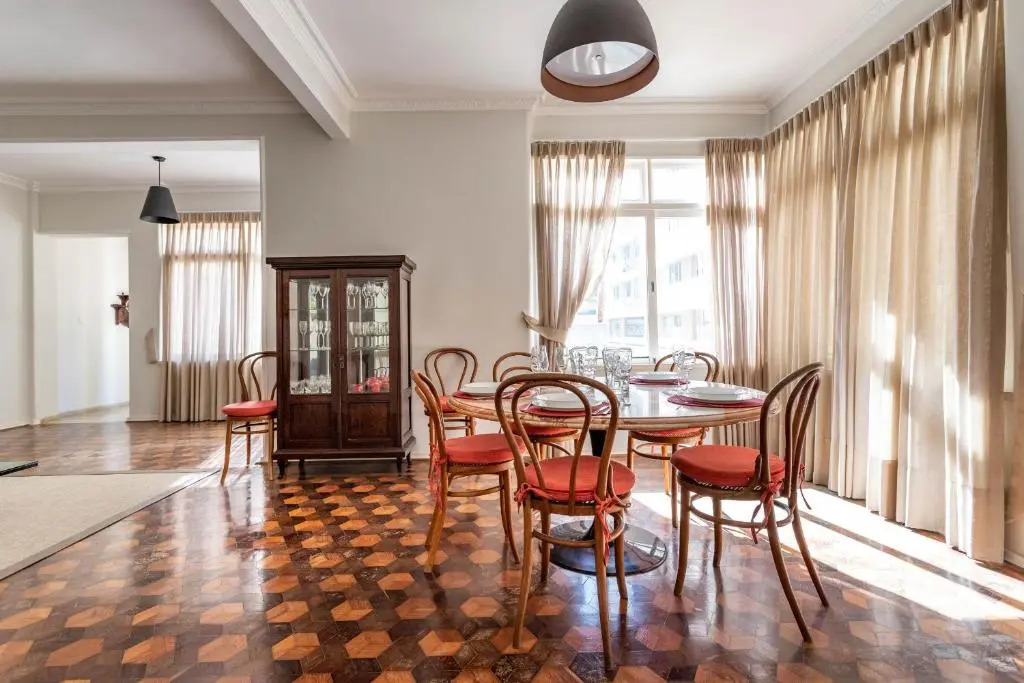 Pineapples FCO501 - Apartamento em Copacabana 4 Quartos a 100m da Praia