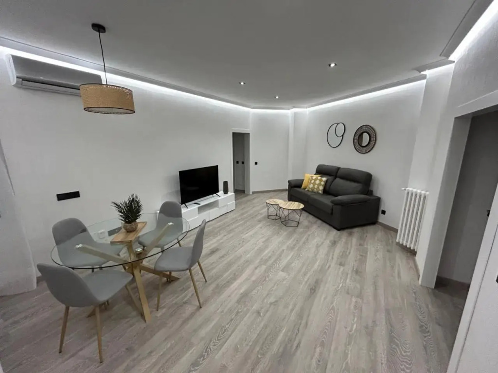 Dakota Suites