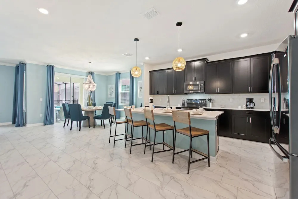 Stars Align Storey Lake By Shine Villas #406