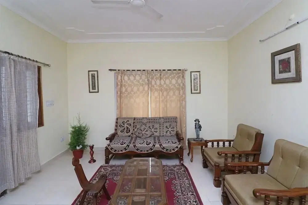 Hotel Diamond Hill by OYO Rooms