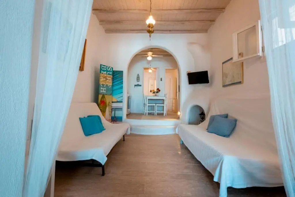 Huge villa Mykonos. Ideal for 8-12 guests