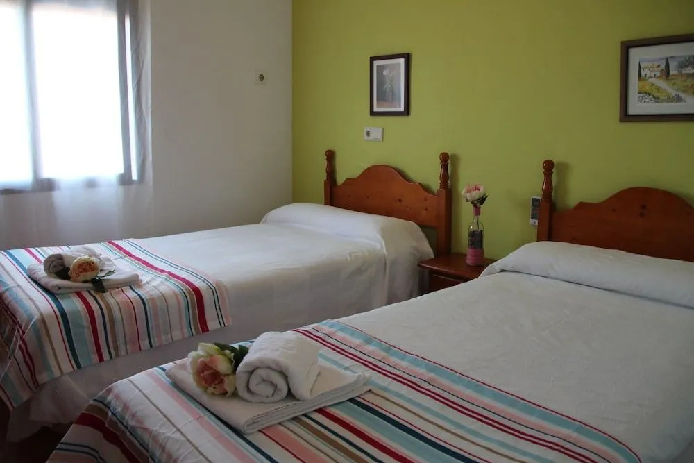 Hostal Carlos III